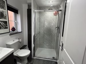 Photo 19- click for photo gallery